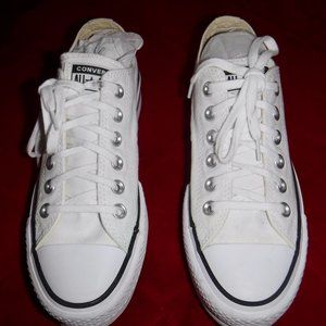 Converse All Stars platform Low Top Women's Size 6